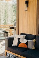 River's Edge 4 Bedroom Home by RedAwning