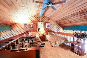 Snowcreek II 288 Gorgeous Mountain Views, Rustic, Spacious and Cozy by