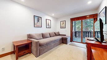 Timbers 5 Large Luxury Home with Two Master Suites, Perfect for Famili