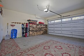 Timbers 5 Large Luxury Home with Two Master Suites, Perfect for Famili