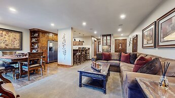 Snowcreek II 269 Pet-Friendly, Remodeled, On the Snowcreek Meadow by R