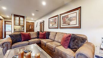 Snowcreek II 269 Pet-Friendly, Remodeled, On the Snowcreek Meadow by R