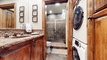 Snowcreek II 269 Pet-Friendly, Remodeled, On the Snowcreek Meadow by R