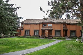 Snowcreek #21 4 Bedroom Townhouse