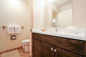 Snowcreek #21 4 Bedroom Townhouse