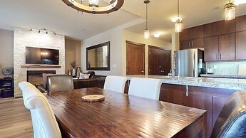 Solstice #10 2 Bedroom Condo