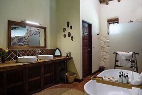 Rivertrees Country Inn