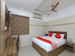 OYO 11437 GMT Centre