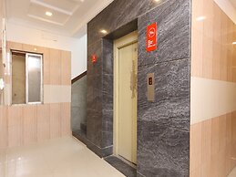 OYO 11437 GMT Centre