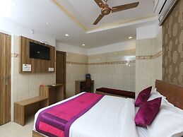 OYO 11437 GMT Centre