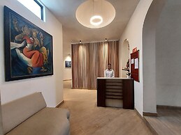 Hotel Green Castle (Heritage Hotel)