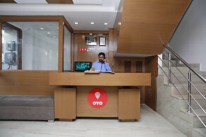 OYO 12519 Hotel Sun Palace