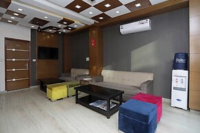 OYO 12519 Hotel Sun Palace