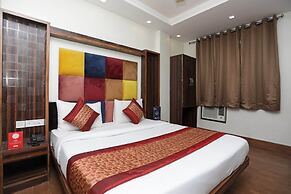 OYO 12519 Hotel Sun Palace