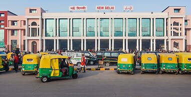 OYO 12519 Hotel Sun Palace