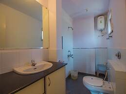 OYO 13840 Home Radiant 2BHK LPK Waterfront