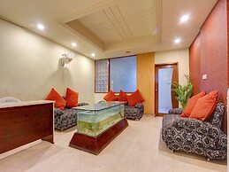 OYO 11376 Golden Park