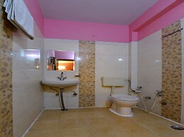 OYO 13096 Braj Haveli