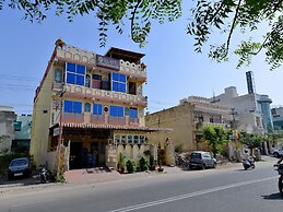 OYO 13096 Braj Haveli