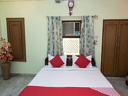 OYO 12830 Home Charming 3BHK Villa Airport Road