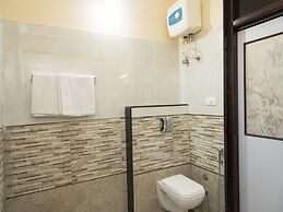 OYO 12830 Home Charming 3BHK Villa Airport Road