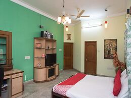 OYO 12830 Home Charming 3BHK Villa Airport Road