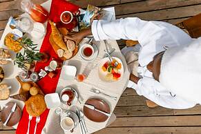 Escarpment Luxury Lodge