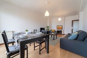 House and People - Artur Bivar