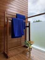 Bale Solah Lombok Holiday Resort