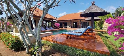 Bale Solah Lombok Holiday Resort