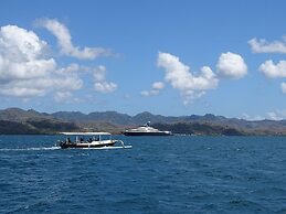 Bale Solah Lombok Holiday Resort