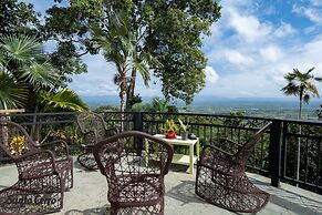 Hotel Santo Cerro Natural Park