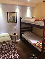 Hostel Praça da Árvore