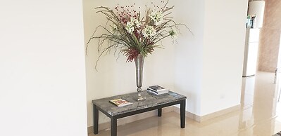 Harbour Island Residences