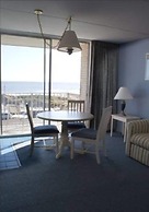 Acropolis Oceanfront Resort