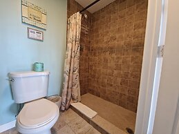 Sandcastle Beachfront Inn