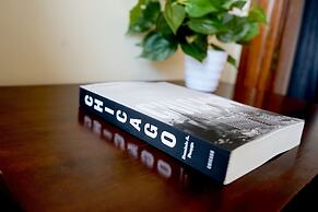 Creative Chicago Charm in Wicker Park