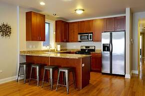 McCormick Business Traveler Delight w 2 Balconies