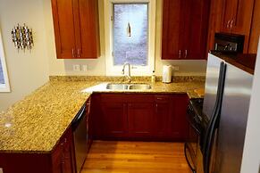 McCormick Business Traveler Delight w 2 Balconies