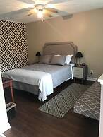 Nightshade Inn & Gardens