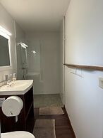 Poé Côté Lagon Beach Bungalows