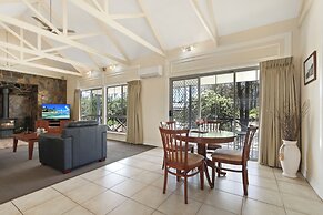 Waverley House Cottages