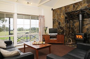 Waverley House Cottages