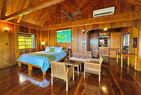 Palau Carolines Resort