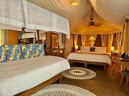 Palau Carolines Resort
