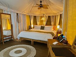 Palau Carolines Resort