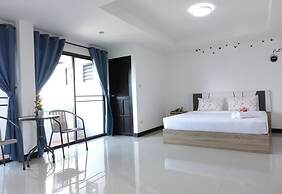 Rinn Boutique House