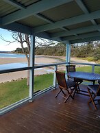 Dolphins Point Tourist Park