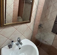 Monte Cristo Hotel with Rooftop Pool