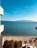 Monte Cristo Hotel with Rooftop Pool